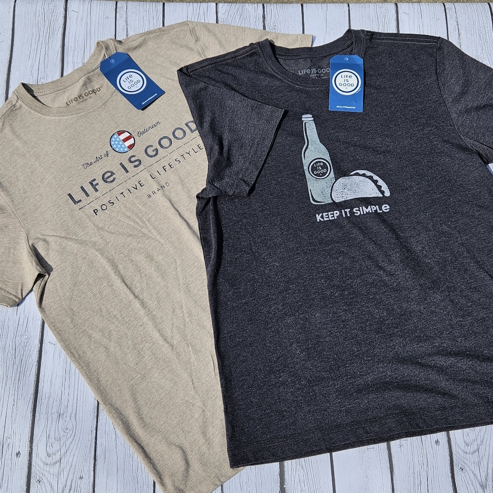 NWT Life Is Good T-Shirt